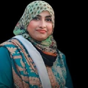 Dr Sania Bashir